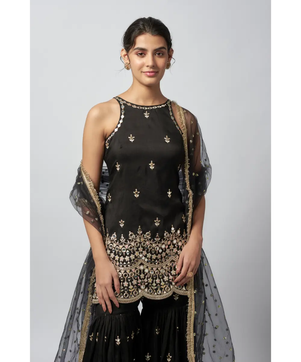 GOPI VAID- Yukta Sharara Set